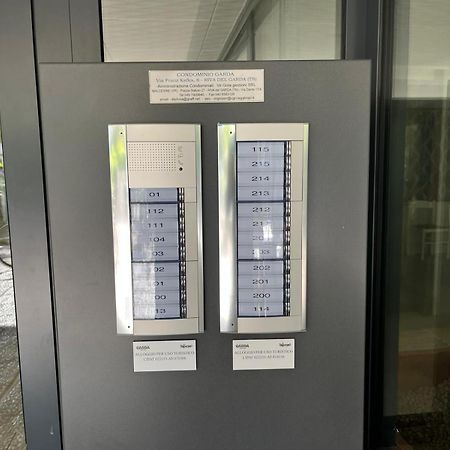 Appartamento Al Lago Riva del Garda Kültér fotó