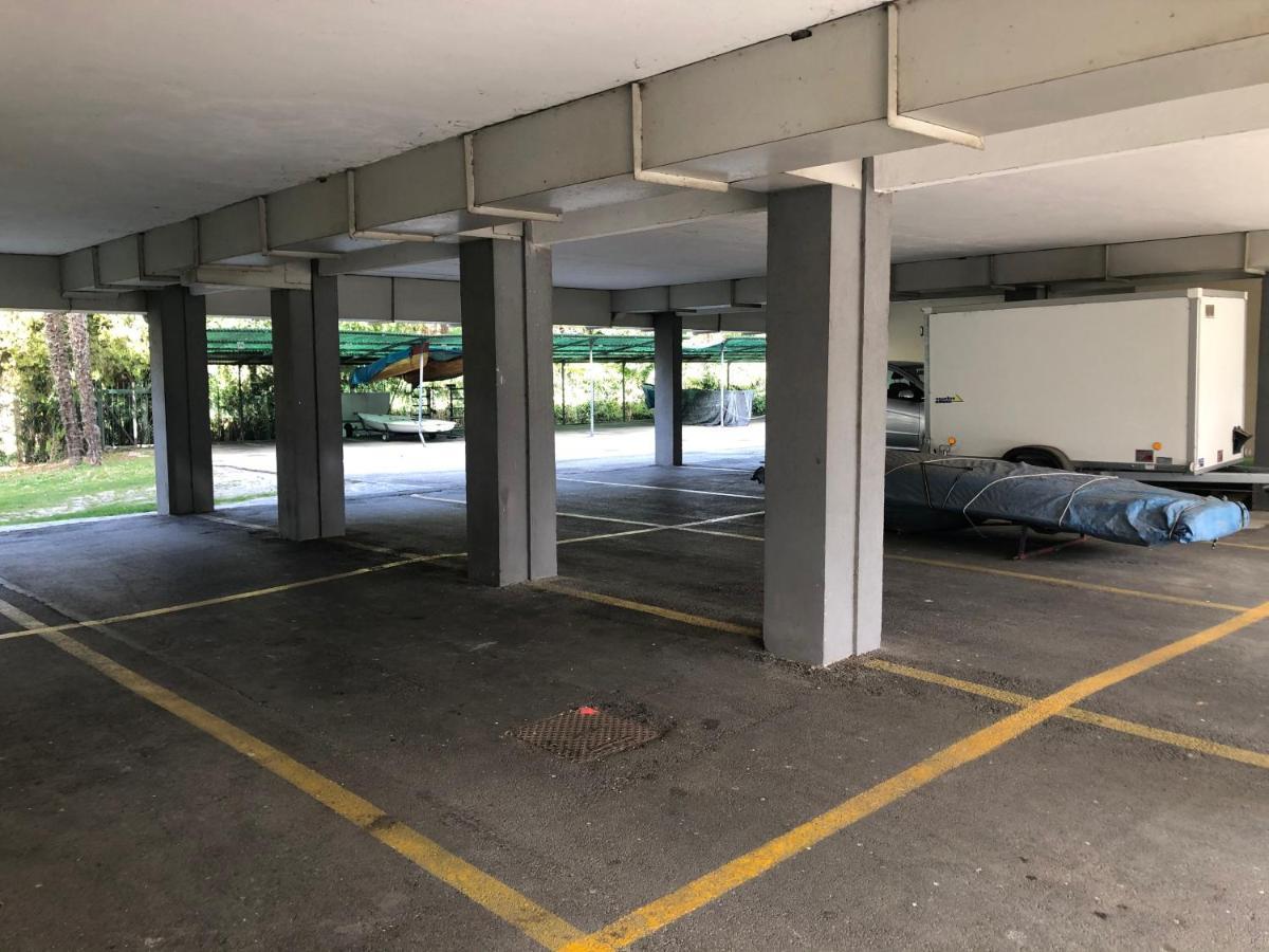 Appartamento Al Lago Riva del Garda Kültér fotó