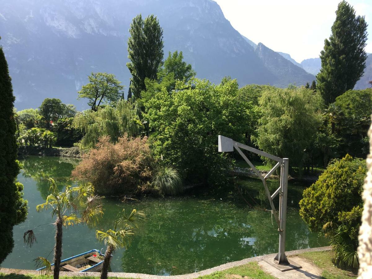 Appartamento Al Lago Riva del Garda Kültér fotó