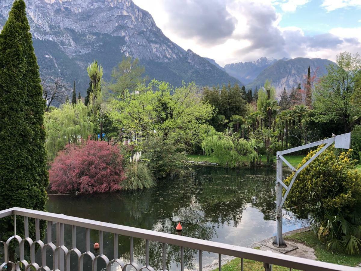 Appartamento Al Lago Riva del Garda Kültér fotó